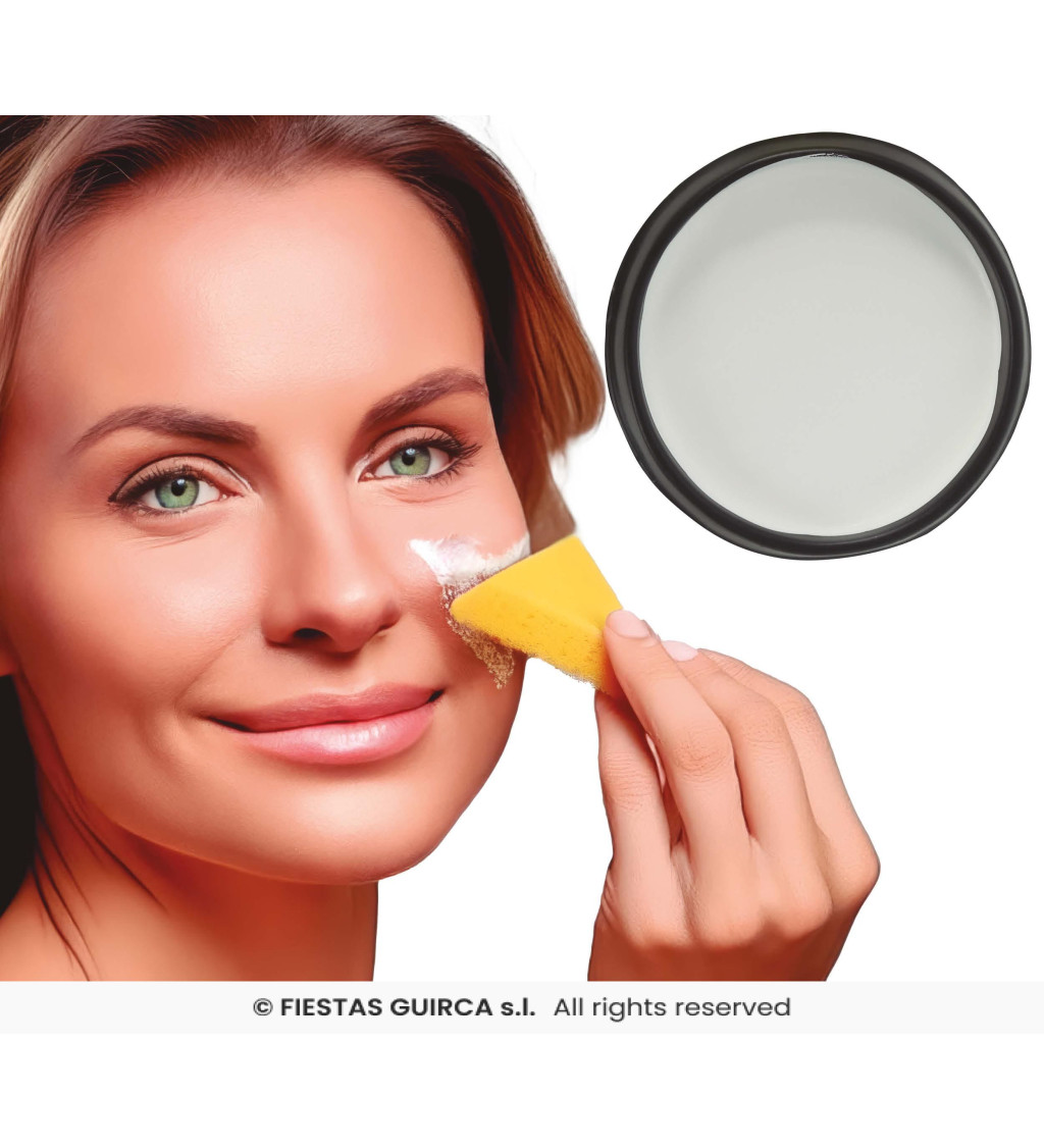 Make-up s houbičkou bílý